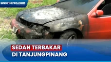 Mobil Sedan Hangus Terbakar...