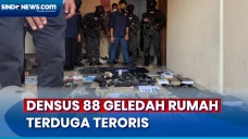 Densus 88 Geledah Rumah...