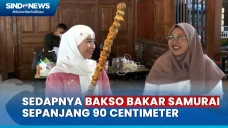 Menikmati Bakso Bakar...