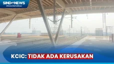 Atap Stasiun Kereta...
