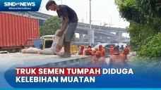 Truk Bermuatan Semen...