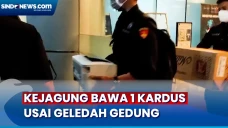 9 Jam Geledah Kemendag,...