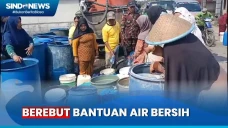 Warga Lereng Gunung...