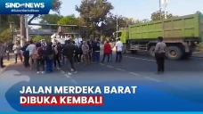 Jalan Merdeka Barat...