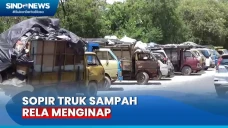 Antrean Panjang Truk...