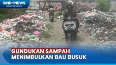 Tumpukan Sampah di Pinggir...