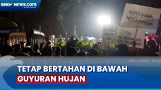 Gedung KPU RI Diguyur...