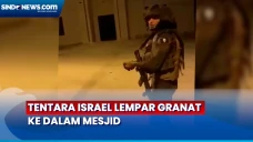 Tentara Israel Lempar...