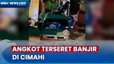 Detik-Detik Angkot Terseret...