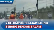 2 Kelompok Pelajar Saling...