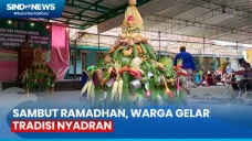 Warga Gelar Tradisi...