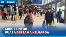 Banyak Penumpang Kereta...