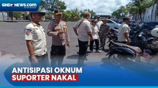 Petugas Gabungan Lakukan...