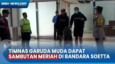 Ratusan Suporter Sambut...