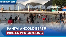 Pantai Ancol Diserbu...