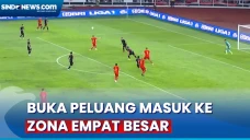 Diwarnai Dua Kartu Merah,...