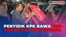 Penyidik KPK Bawa Tiga...