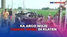 Mobil Tertabrak KA Argo...
