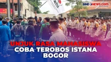 Unjuk Rasa Mahasiswa...