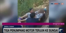 Bercanda saat Berkendara,...