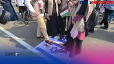Peserta Aksi Bela Palestina...