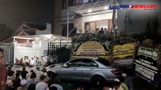 Begini Suasana Tahlilan...