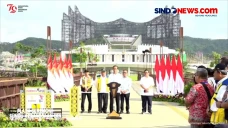 Presiden Jokowi Resmikan...