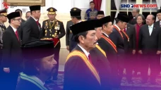 Presiden Jokowi Anugerahi...