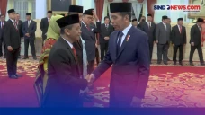 Jokowi Diisukan jadi...