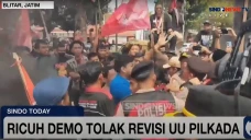 Ricuh Demo Tolak Revisi...