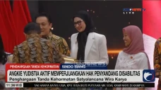 Angkie Yudistia Terima...