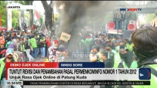 Unjuk Rasa Ojek Online,...