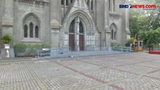 Suasana Gereja Katedral...