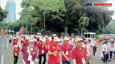 Jemaat Mulai Berdatangan...