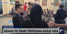 PN Cirebon Gelar Sidang...