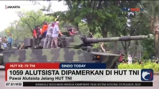 Warga Antusias Melihat...