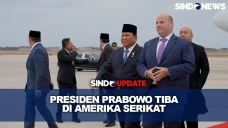 Presiden Prabowo Disambut...