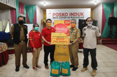 PT Telkom dan Indosat...