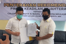 PKS Resmi Alihkan Dukungan...