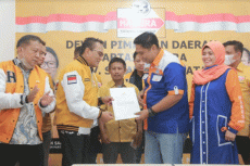 Diusung Hanura, Chaidir-Suhartina...