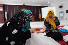 Anggota PKK Kabupaten...