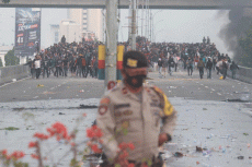 LBH Makassar Terima...