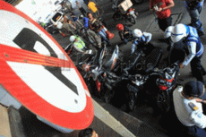 Kerap Sebabkan Kemacetan,...