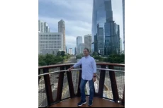 Anies Baswedan: Sebentar...