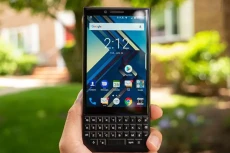 Layanan BlackBerry 7.1...