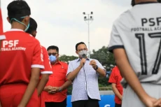 Anies Tengok Latihan...