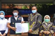 Tri Adhianto Resmi Plt...