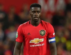 Tinggalkan Manchester...