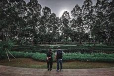 Sambangi Taman Tebet,...