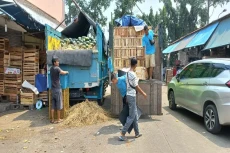 Pasar Induk Tanah Tinggi...